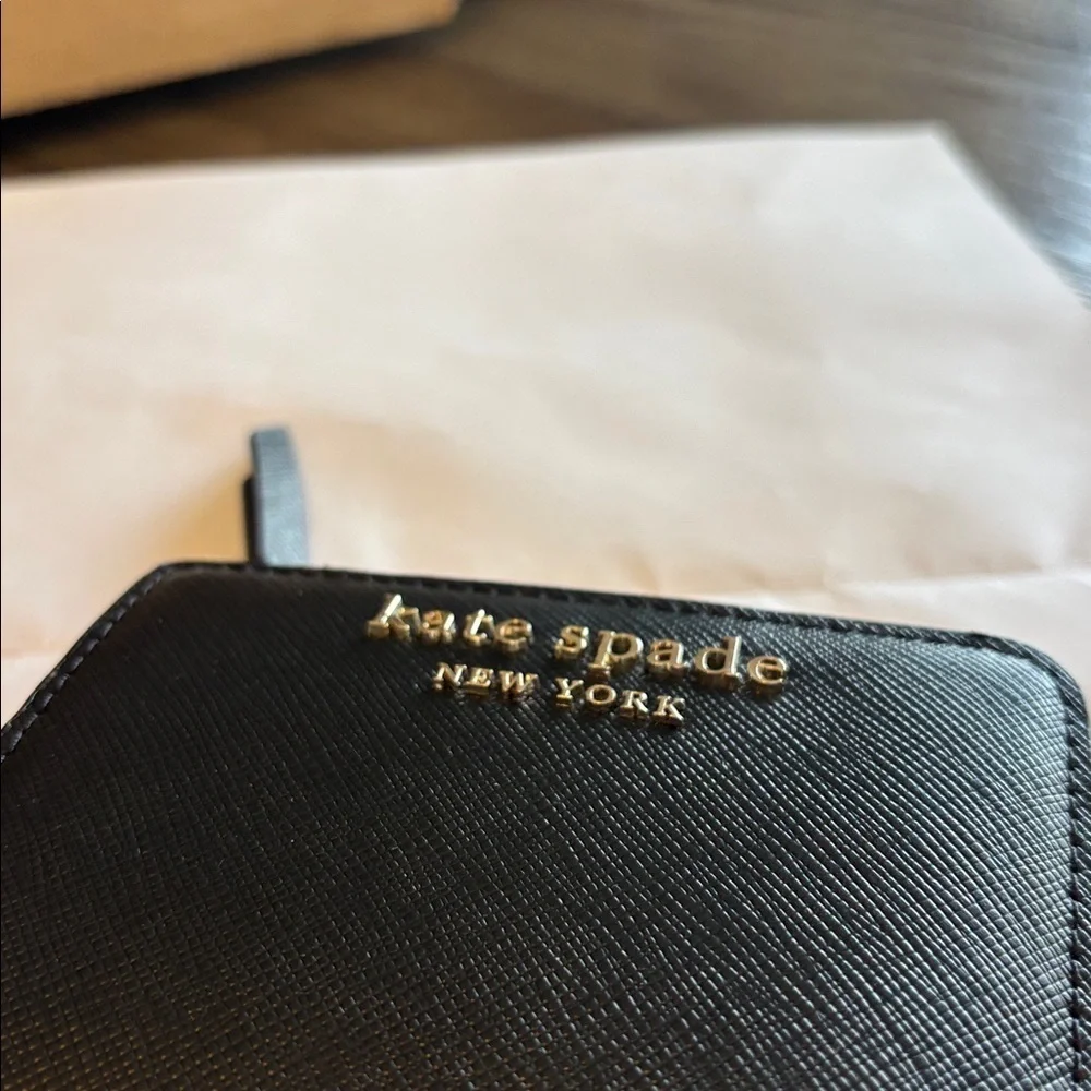 Kate Spade New York black and silver staci saffiano leather wallet purse